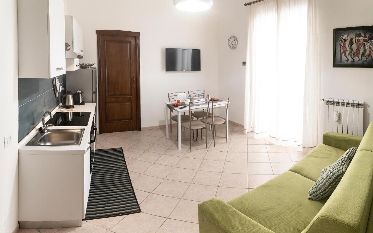 Residenza Il Bell'Antonio Apartamento Nápoles Exterior foto